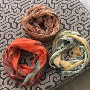 Set of 3 infinity scarfs!